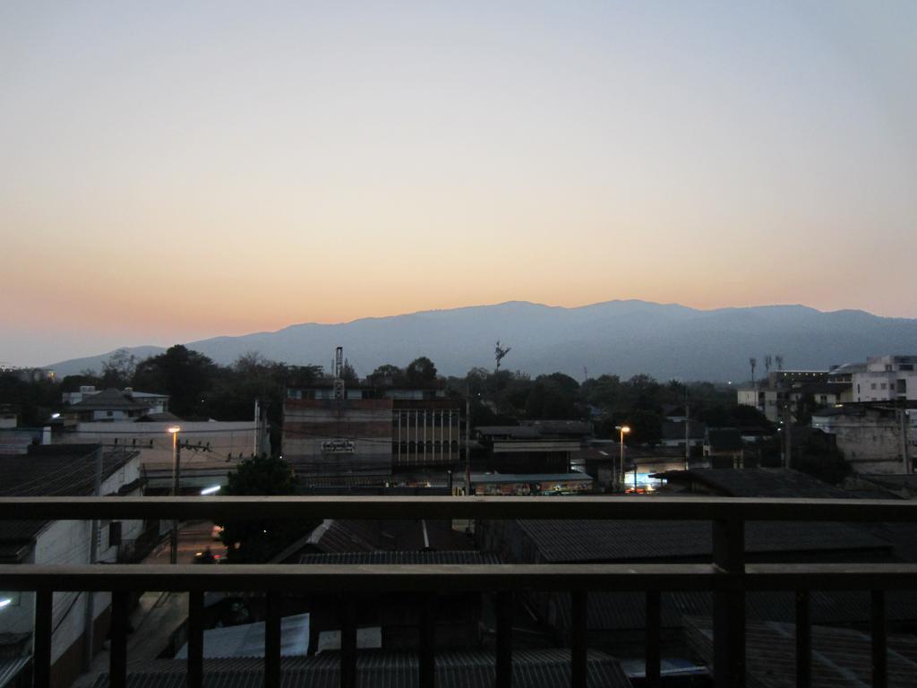 The Luna Compass Chiang Mai Exterior photo